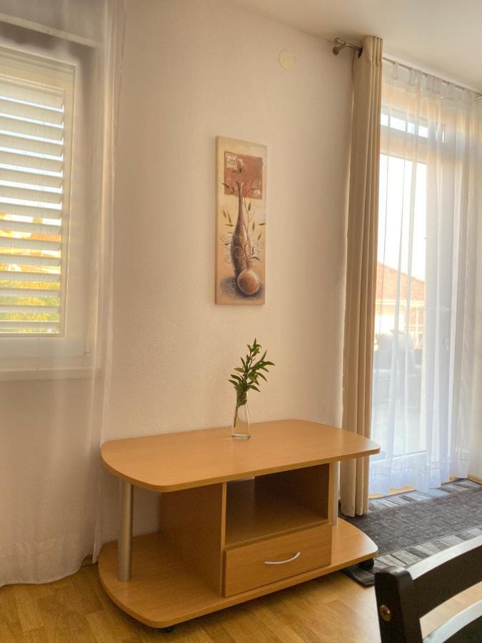 D.O.O. Yury Apartment Traù Esterno foto